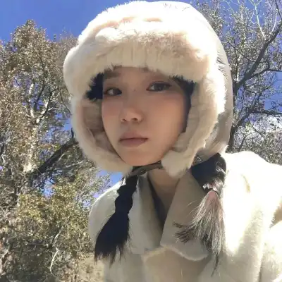 周茉